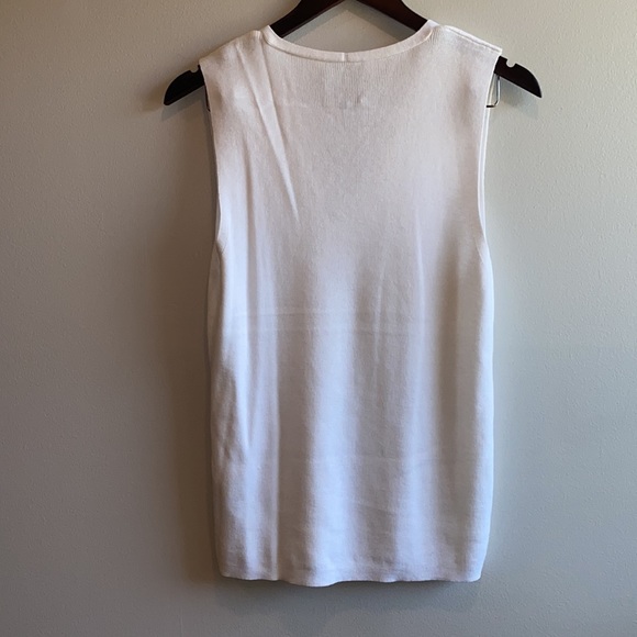 Alex Marie | V neck Sweater Tank Large White - Picture 5 of 6
